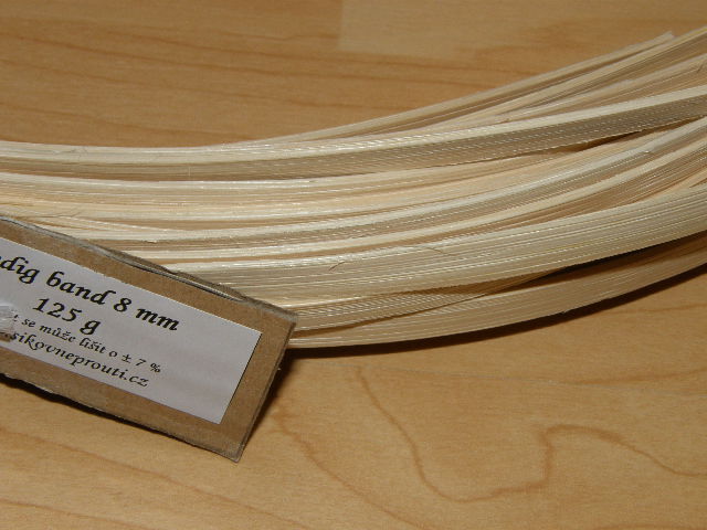 Pedig band š. 8 mm - 125 g